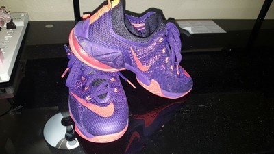nike the twelve